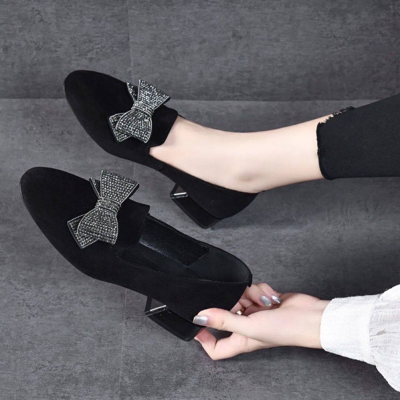 Frosted rhinestone comfortable low-heeled shoes